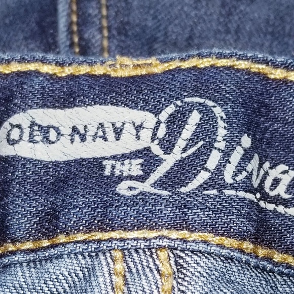 Old Navy - The Diva Jean Shorts - Picture 3 of 4